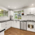10 Kratzmann Ct, KEARNEYS SPRING, QLD 4350 AU