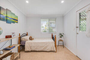 10 Kratzmann Ct, KEARNEYS SPRING, QLD 4350 AU