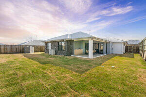 35 O'Neill Cct, KEARNEYS SPRING, QLD 4350 AU