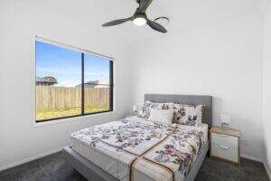 35 O'Neill Cct, KEARNEYS SPRING, QLD 4350 AU