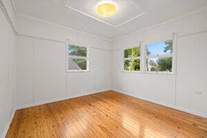 10 Ocean St, RANGEVILLE, QLD 4350 AU