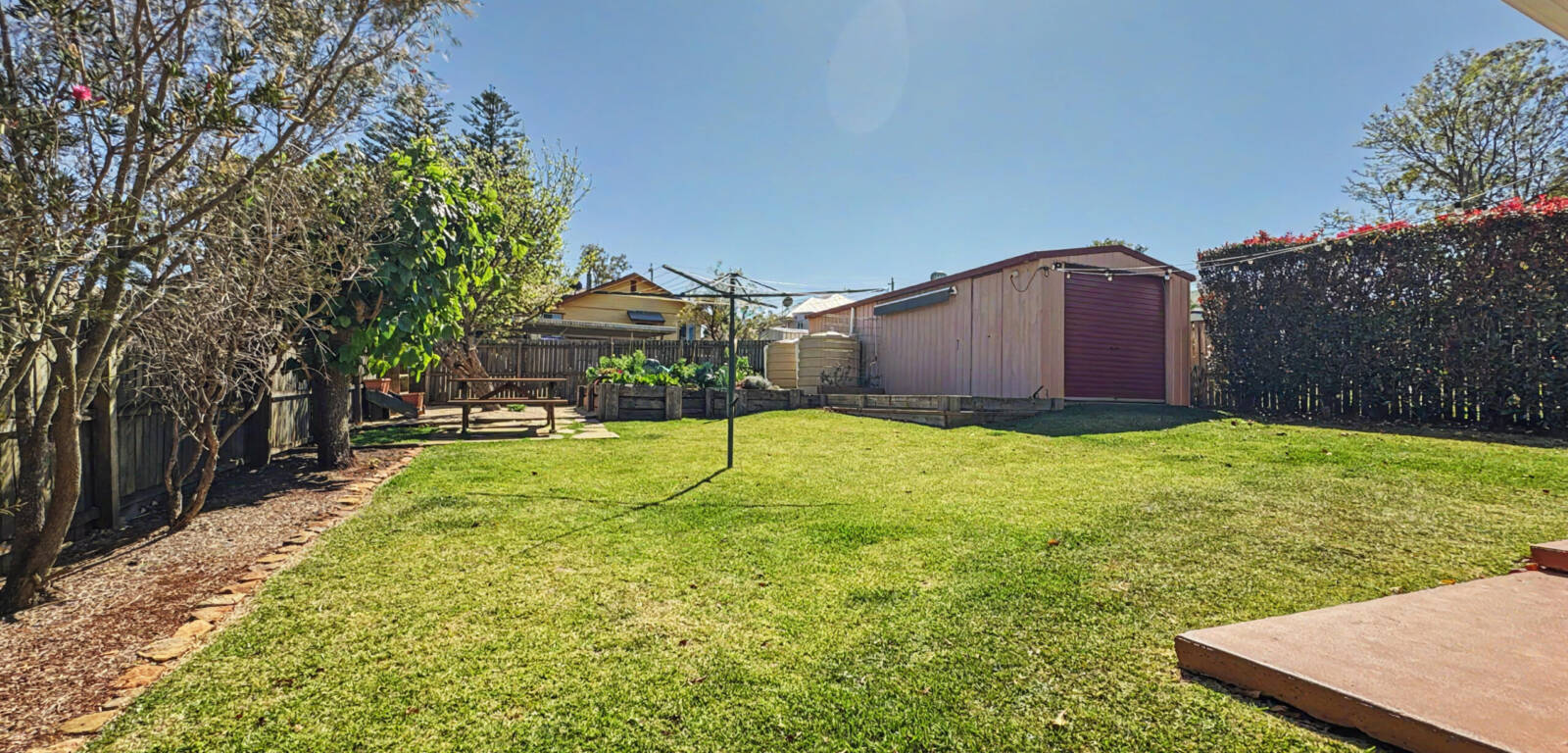 13 Walsh St, HARLAXTON, QLD 4350 AU