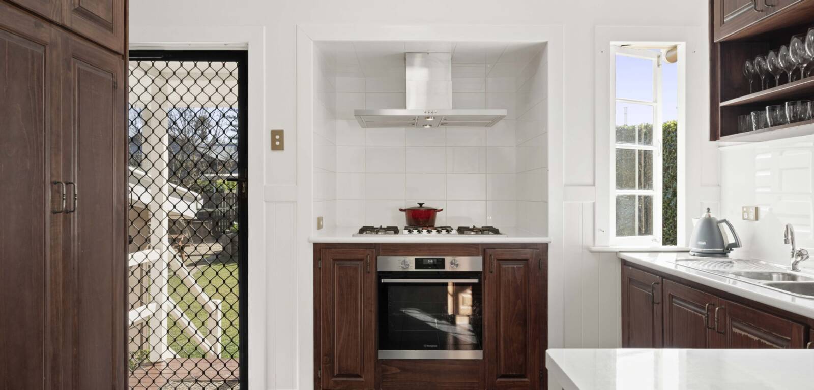 13 Walsh St, HARLAXTON, QLD 4350 AU
