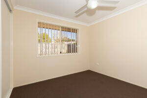 6 Lobwein Ct, MIDDLE RIDGE, QLD 4350 AU