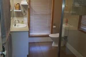 5 Mercedes Drive, CAWDOR, QLD 4352 AU