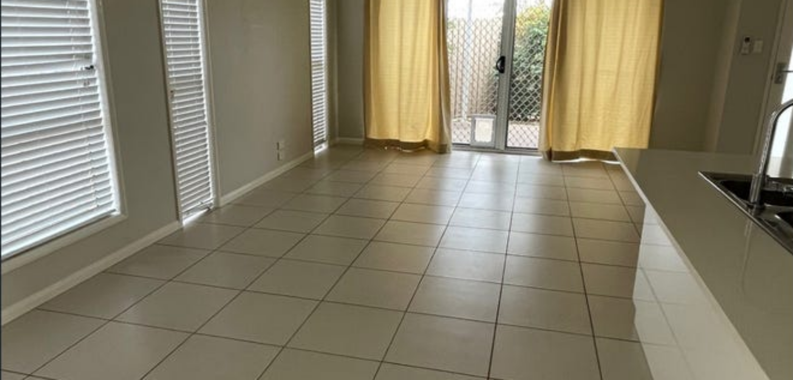 3/10 Furness Court, KEARNEYS SPRING, QLD 4350 AU