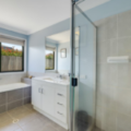7 Heron Court, KLEINTON, QLD 4352 AU