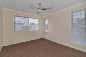 1/373 Greenwattle St, WILSONTON, QLD 4350 AU