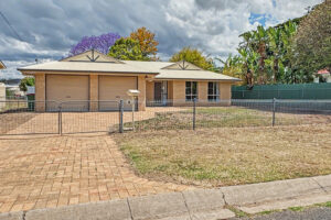 23 School St, HELIDON, QLD 4344