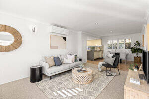 49 Dunmore St, EAST TOOWOOMBA, QLD 4350 AU