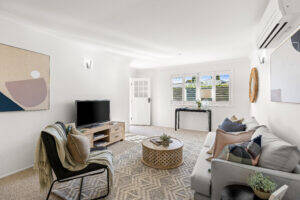 49 Dunmore St, EAST TOOWOOMBA, QLD 4350 AU