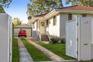 49 Dunmore St, EAST TOOWOOMBA, QLD 4350