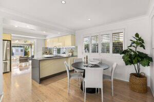 49 Dunmore St, EAST TOOWOOMBA, QLD 4350 AU