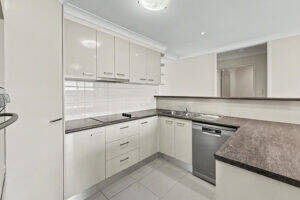 5/16 Salisbury St, DARLING HEIGHTS, QLD 4350 AU