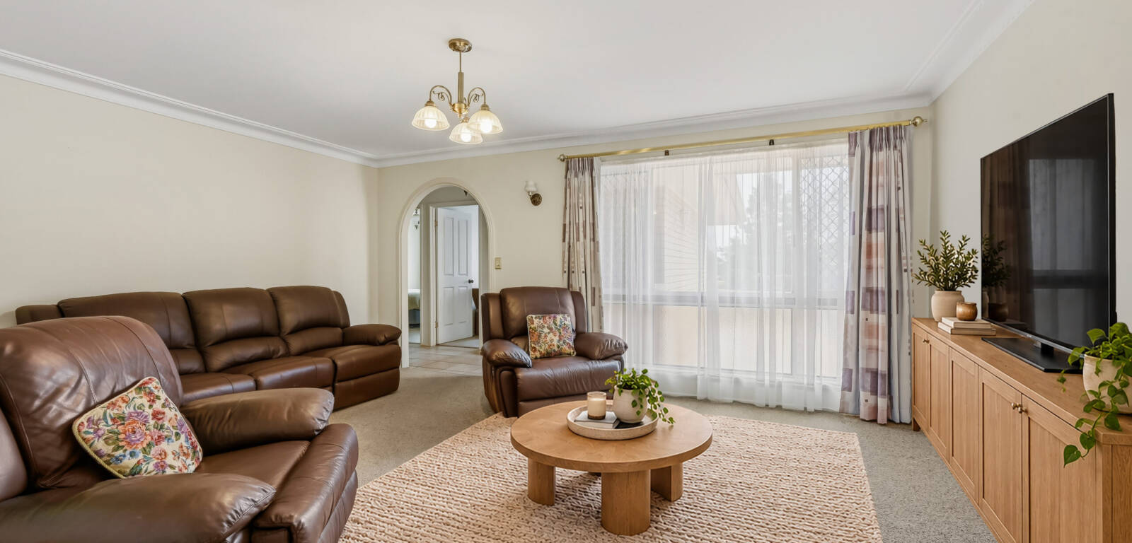 15 - 17 Brolga Cres, HARRISTOWN, QLD 4350 AU