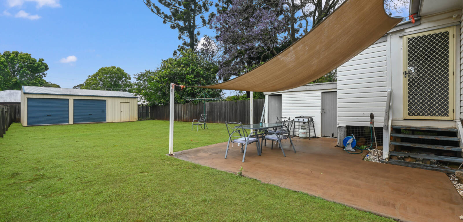12 goodwood st, NEWTOWN, QLD 4350 AU